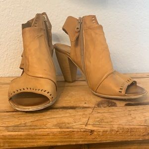 Miz Mooz leather sandals